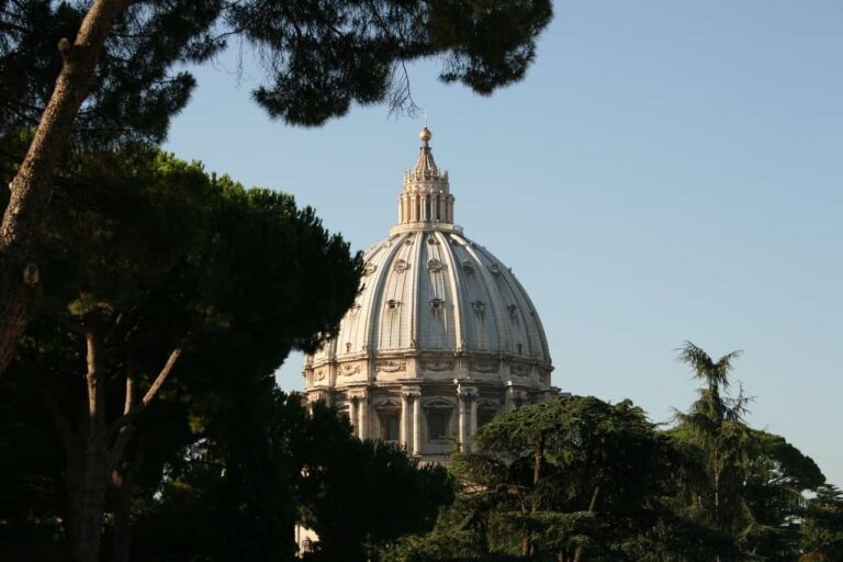 Das päpstliche System des Vatikans: Berechnende Genialität